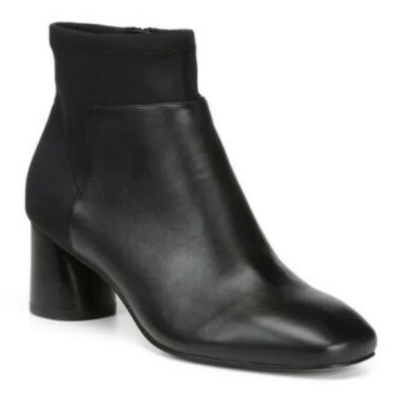 Donald Pliner Shoes 28 Donald Pliner Cazzie Cylinder Heel